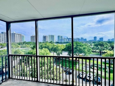 Beach Condo For Sale in Aventura, Florida