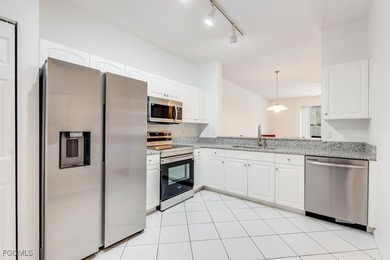 Beach Townhome/Townhouse For Sale in Fort Myers, Florida