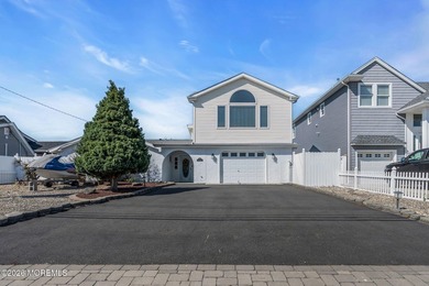 Beach Home For Sale in Toms River, New Jersey