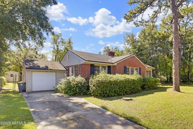 Beach Home Active Under Contract in Jacksonville, Florida