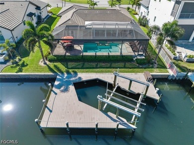 Beach Home For Sale in Fort Myers, Florida