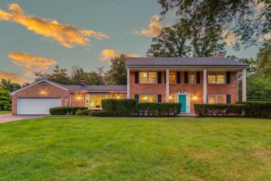 Beach Home Off Market in Lake Forest, Illinois