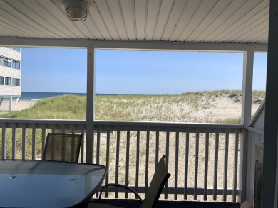 Beach Condo For Sale in Hampton, New Hampshire