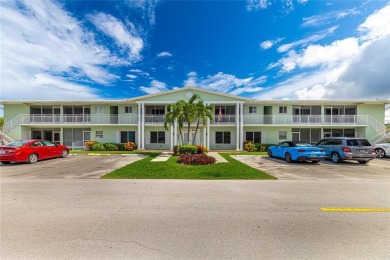 Beach Condo For Sale in Lighthouse Point, Florida