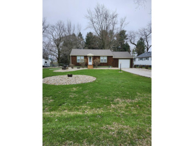 Beach Home Sale Pending in Saint Joseph, Michigan