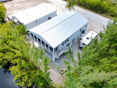 Beach Home For Sale in Ramrod Key, Florida