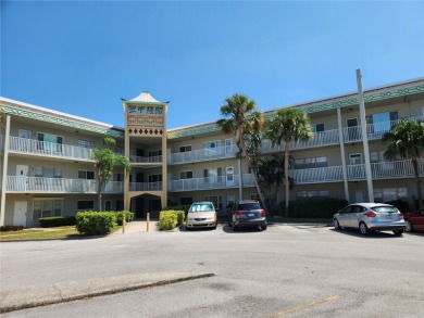 Beach Condo Sale Pending in Clearwater, Florida