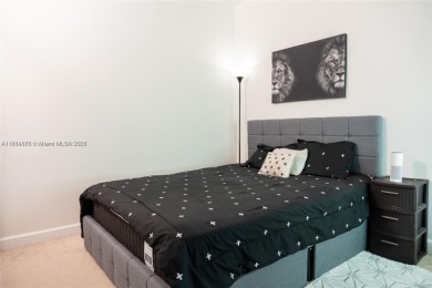 Beach Condo For Sale in Miami, Florida