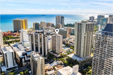 Beach Condo For Sale in Honolulu, Hawaii