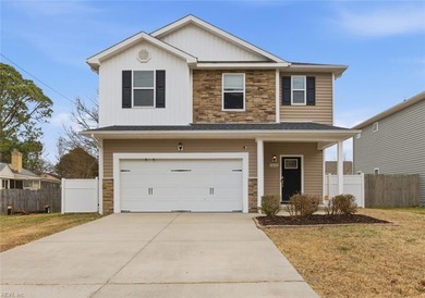 Beach Home For Sale in Portsmouth, Virginia