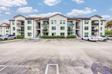Beach Condo For Sale in Boynton Beach, Florida