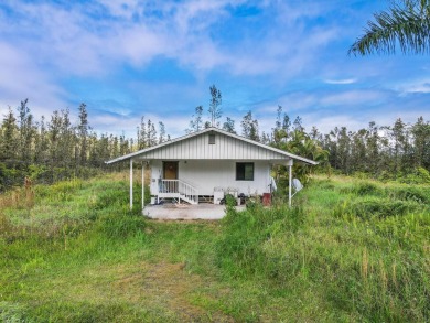 Beach Home For Sale in Mountain View, Hawaii