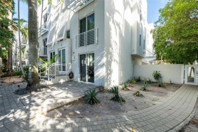 Beach Townhome/Townhouse For Sale in Fort Lauderdale, Florida