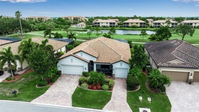 Beach Home Sale Pending in Bradenton, Florida