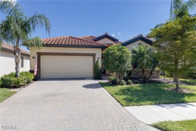 Beach Home For Sale in Fort Myers, Florida