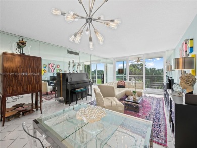 Beach Condo For Sale in Pompano Beach, Florida