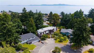 Beach Home For Sale in Saanich, 