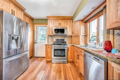 Beach Home Sale Pending in Bay Shore, New York