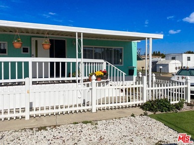 Beach Home Active Under Contract in Long Beach, California