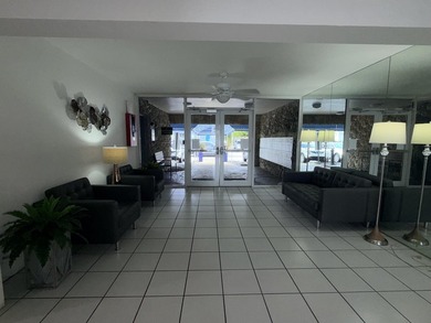 Beach Condo For Sale in Fort Lauderdale, Florida