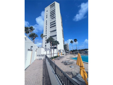 Beach Condo For Sale in Hallandale Beach, Florida