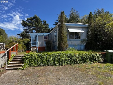 Beach Home For Sale in Florence, Oregon