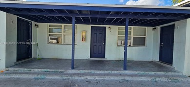 Beach Townhome/Townhouse For Sale in West Palm Beach, Florida