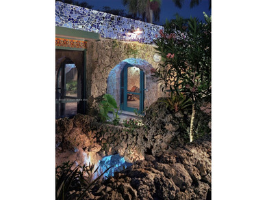 Beach Condo For Sale in Coral Gables, Florida