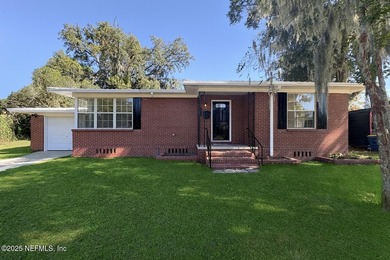 Beach Home Sale Pending in Jacksonville, Florida