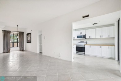 Beach Condo For Sale in Boca Raton, Florida