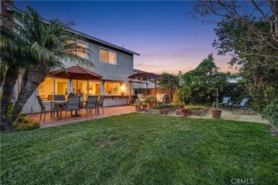 Beach Home For Sale in Huntington Beach, California