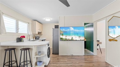 Beach Condo For Sale in Honolulu, Hawaii