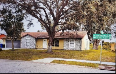 Beach Home For Sale in Sarasota, Florida