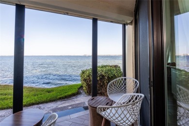 Beach Condo For Sale in St. Petersburg, Florida