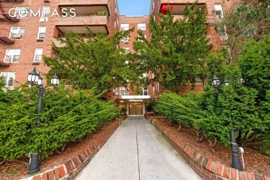 Beach Condo For Sale in Brooklyn, New York