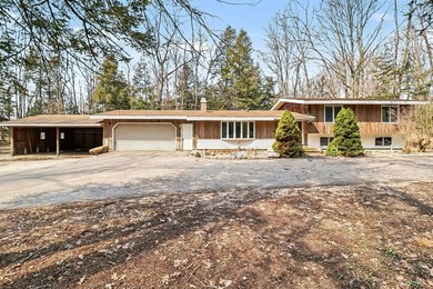 Beach Home Active Under Contract in Manistee, Michigan
