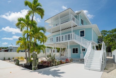Beach Home For Sale in Key Largo, Florida