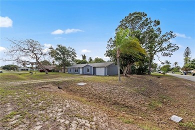 Beach Home For Sale in Fort Myers, Florida
