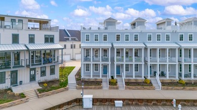 Beach Condo For Sale in Saint Joseph, Michigan