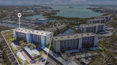 Beach Condo For Sale in South Pasadena, Florida