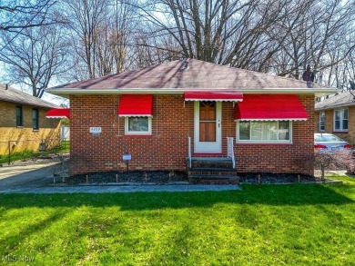 Beach Home Sale Pending in Cleveland, Ohio