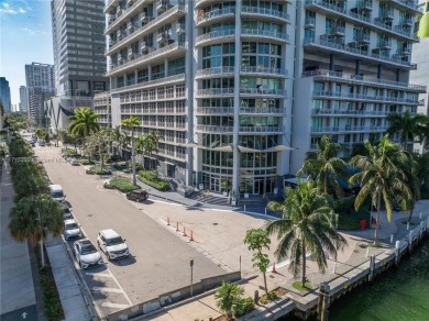 Beach Condo For Sale in Miami, Florida