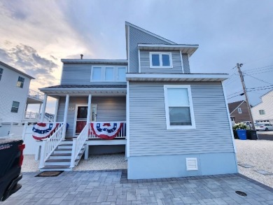 Beach Home For Sale in Stafford, New Jersey