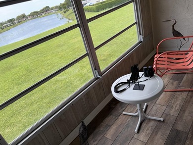 Beach Condo For Sale in West Palm Beach, Florida
