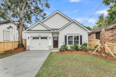 Beach Home For Sale in North Charleston, South Carolina