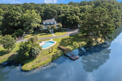 Beach Home For Sale in Hollywood, South Carolina