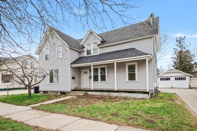 Beach Home Sale Pending in Holland, Michigan
