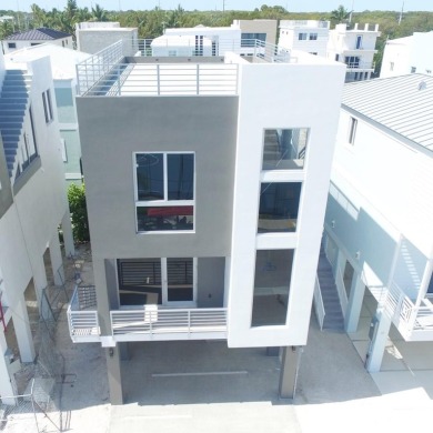 Beach Home For Sale in Key Largo, Florida