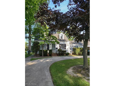 Beach Home For Sale in Bay Village, Ohio
