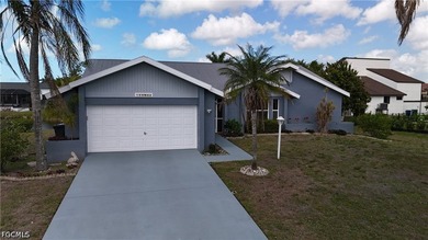 Beach Home For Sale in Fort Myers, Florida